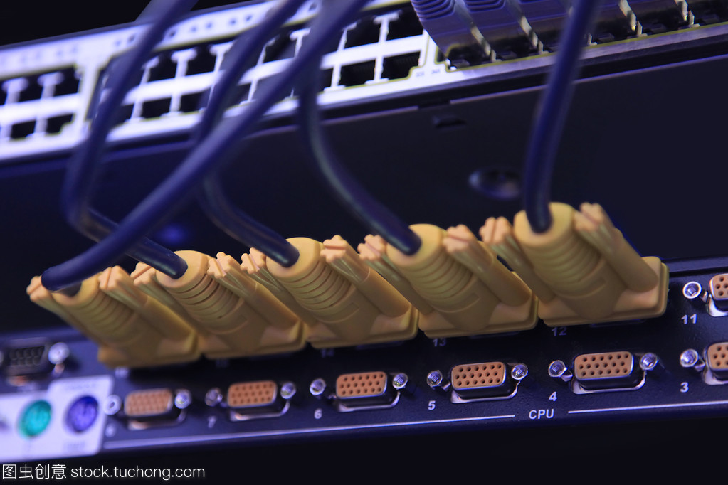 信息技術與計算機網絡 現(xiàn)代社會的數(shù)字化基石